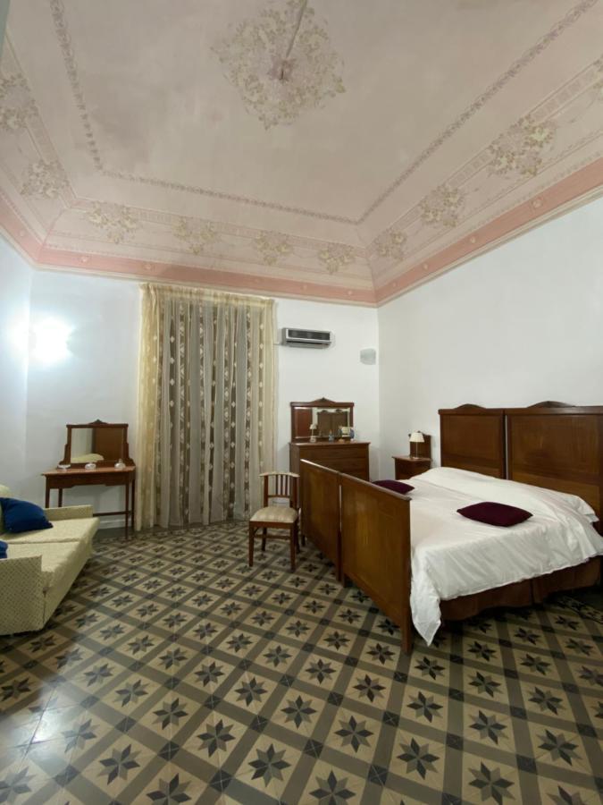 Crispi Accomodation B&B CTA Exterior foto